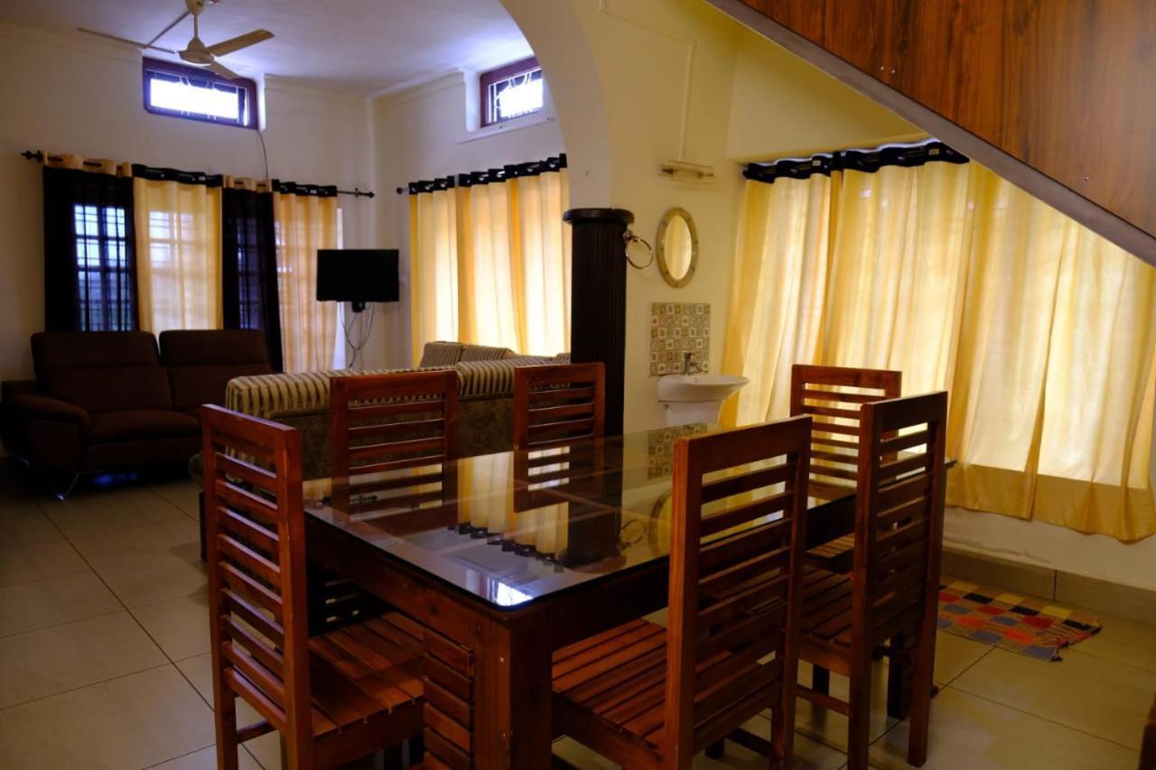 Готель The Wayanad Club Султан-Батері Екстер'єр фото